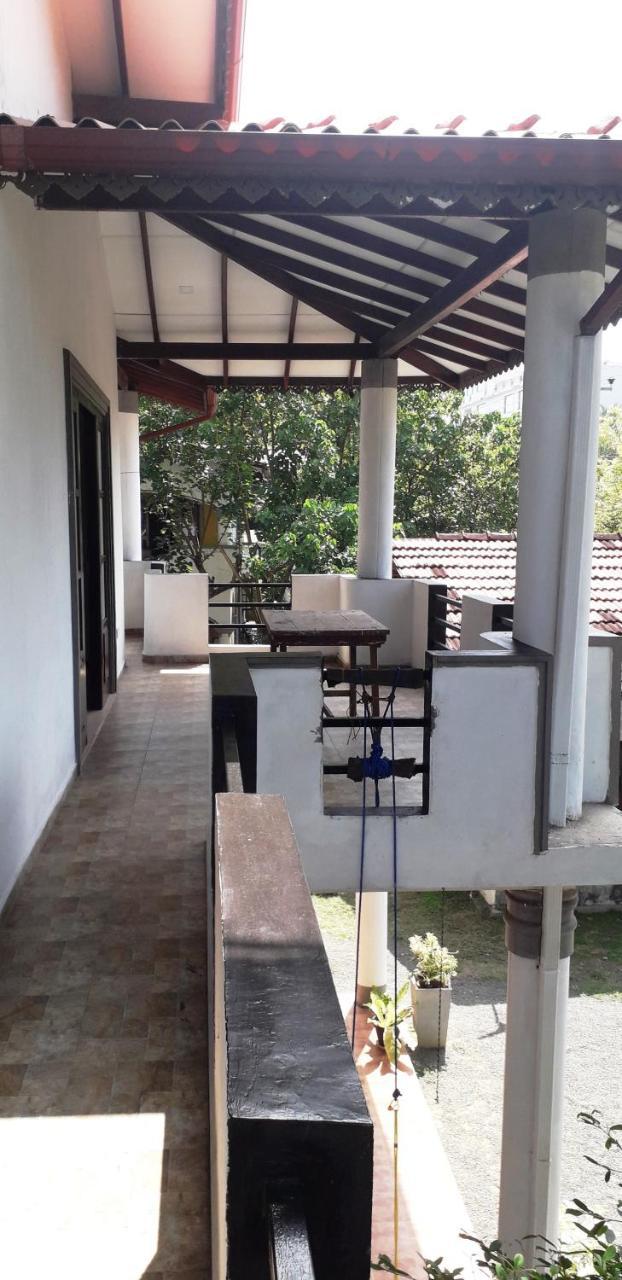 Royal Beach Villa Unawatuna Eksteriør billede