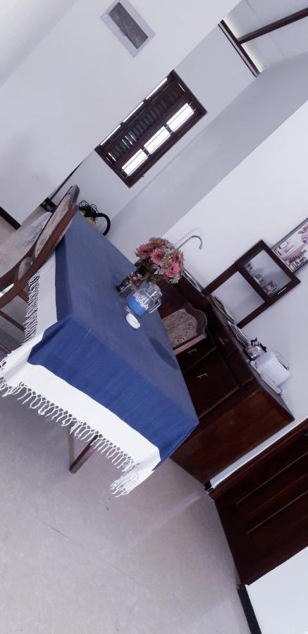 Royal Beach Villa Unawatuna Eksteriør billede