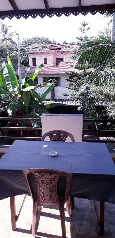 Royal Beach Villa Unawatuna Eksteriør billede